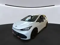 Gebraucht Cupra Born 150 kW (204 PS) 2024 Glacial white metallic Kleinwagen