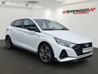 Gebraucht Hyundai i20 Prime 101 PS (74 kW) 2025 Atlas white/ phantom black / s Kleinwagen