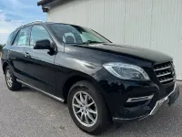 Gebraucht Mercedes ML350 258 PS (189 kW) 2013 Obsidianschwarz SUV