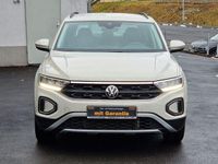 Gebraucht VW T-Roc Life 150 PS (110 kW) 2024 Grau SUV