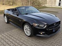 Gebraucht Ford Mustang GT Convertible 421 PS (309 kW) 2016 Schwarz Cabrio