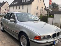 Gebraucht BMW 520 150 PS (110 kW) 1997 Silber Limousine