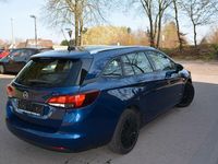 Gebraucht Opel Astra Design & Tech 131 PS (96 kW) 2022 Blau Kombi
