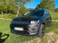 Gebraucht Jeep Compass Limited 140 PS (102 kW) 2019 Grau SUV