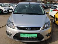 Gebraucht Ford Focus Titanium 101 PS (74 kW) 2009 Visionblau Kleinwagen