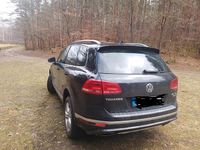 Gebraucht VW Touareg 262 PS (192 kW) 2015 Schwarz SUV