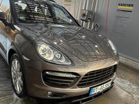 Gebraucht Porsche Cayenne Turbo 500 PS (367 kW) 2011 Braun SUV