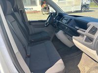 Gebraucht VW Transporter 150 PS (110 kW) 2019 Weiß Van