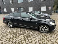Gebraucht Mercedes E350 265 PS (194 kW) 2011 Schwarz Limousine