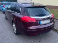 Gebraucht Opel Insignia 160 PS (117 kW) 2013 Rot Kombi