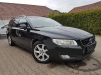 Używany Volvo V70 181 KM (133 kW) 2014 Czarny Kombi