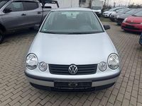 Gebraucht VW Polo Trendline 54 PS (39 kW) 2003 Silber Limousine