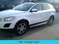 Gebraucht Volvo XC60 Summum 205 PS (150 kW) 2011 Weiß SUV