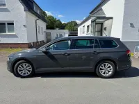 Gebraucht VW Passat Comfortline 120 PS (88 kW) 2019 Grau Kombi