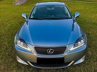 Second-hand Lexus IS220d 177 CP (130 kW) 2006 Albastru Berlinǎ