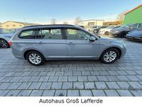 Gebraucht VW Passat 150 PS (110 kW) 2024 Grau Kombi