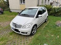 Gebraucht Mercedes A150 95 PS (69 kW) 2009 Weiß Limousine