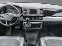 Gebraucht VW Multivan Highline 199 PS (146 kW) 2019 Grau Van / Kleinbus