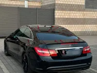 Gebraucht Mercedes E250 Sport 204 PS (150 kW) 2009 Schwarz Coupé