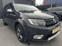 Gebraucht Dacia Logan MCV Stepway 90 PS (66 kW) 2019 Grau comete Kombi