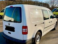 Second-hand VW Caddy Maxi 105 CP (77 kW) 2015 Alb Monovolum