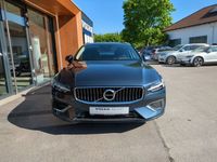 Gebraucht Volvo V60 Core 398 PS (292 kW) 2022 Blau Kombi