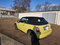 Gebraucht Mini Cooper Cabriolet 122 PS (89 kW) 2010 Gelb Cabrio