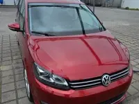 Gebraucht VW Touran Cup 140 PS (102 kW) 2015 Rot Van / Kleinbus