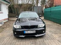 Gebraucht BMW 118 129 PS (94 kW) 2007 Schwarz Kleinwagen