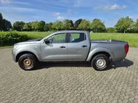 Gebraucht Nissan Navara 163 PS (119 kW) 2016 Grau Pickup