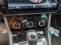 Gebraucht Skoda Superb Style 150 PS (110 kW) 2018 Grau Kombi