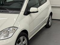 Gebraucht Mercedes 170 116 PS (85 kW) 2008 Silber Kleinwagen