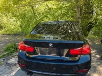 Gebraucht BMW 330 Sport Line 258 PS (189 kW) 2014 Schwarz Limousine