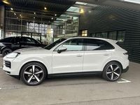 Gebraucht Porsche Cayenne Basis 354 PS (260 kW) 2023 Grau SUV