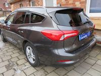 Gebraucht Ford Focus 120 PS (88 kW) 2022 Grau Kombi