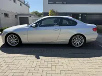 Gebraucht BMW 320 170 PS (125 kW) 2008 Silber Coupé