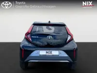 Gebraucht Toyota Aygo X X-plore 72 PS (52 kW) 2023 Celestite grey metallic / night sky black SUV