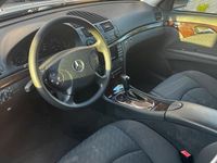 Gebraucht Mercedes E220 Classic 150 PS (110 kW) 2001 Silber Limousine