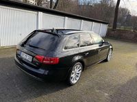 Gebraucht Audi A4 Ambiente 143 PS (105 kW) 2012 Schwarz Kombi