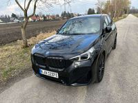 gebraucht BMW iX1 xDrive30 M Sportpaket HuD HiFi