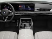 Gebraucht BMW 740 Comfort Edition 299 PS (219 kW) 2025 Grau Limousine