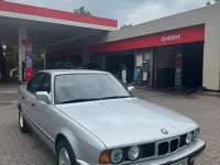 Używany BMW 520 150 KM (110 kW) 1990 Srebrny Sedan/Limuzyna