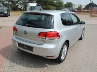 Gebraucht VW Golf VII Match 105 PS (77 kW) 2013 Silber Limousine