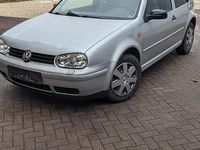Gebraucht VW Golf IV 75 PS (55 kW) 2001 Silber Kleinwagen