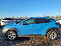 Gebraucht Hyundai Kona Trend 116 PS (85 kW) 2021 Surfy blue / met SUV