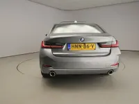 Gebraucht BMW 330e Sport Line 292 PS (214 kW) 2025 Blau Limousine