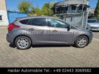 Używany Ford Focus Titanium 125 KM (91 kW) 2014 Brązowy Sedan/Limuzyna