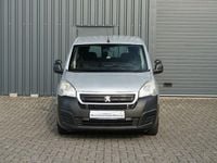 Gebraucht Peugeot Partner Premium 75 PS (55 kW) 2016 Silber Van / Kleinbus