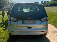 Gebraucht Ford Galaxy 150 PS (110 kW) 2016 Silber Van / Kleinbus