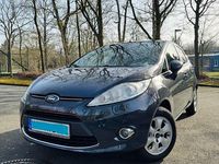 Gebraucht Ford Fiesta Titanium 97 PS (71 kW) 2011 Grau Kleinwagen